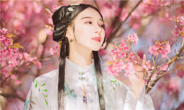 芗城供卵试管婴儿：助您实现家庭梦想的科学方案